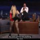 Madonna toont haar derrière bij Jimmy Fallon