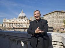 Scandale au Vatican: les accusés se rejettent la faute