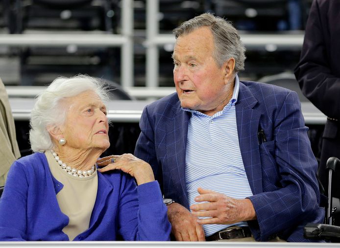 Barbara Bush en voormalig president George H.W. Bush in maart 2015.