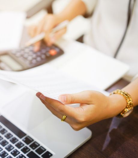 Trois mois plus tard, les femmes belges atteignent seulement l'égalité salariale pour l'année 2022