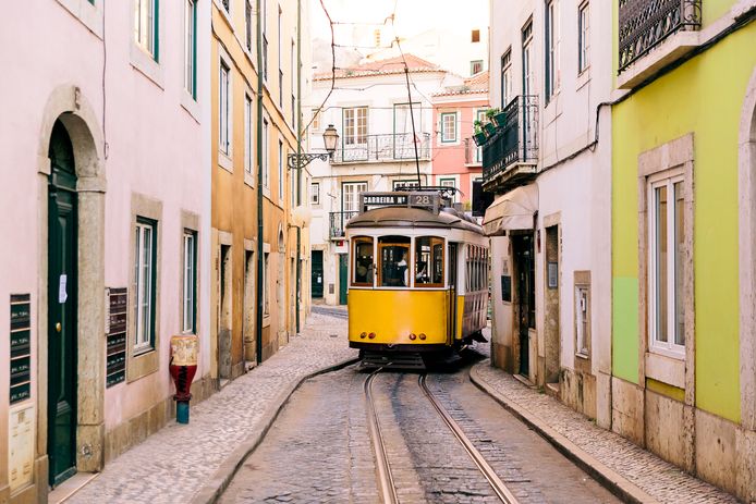 La linea 28 del tram è una delle mascotte di Lisbona.