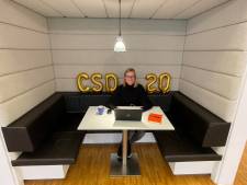 Caroline zorgt dat haar collega’s alles hebben om te kunnen werken: ‘Ik blus de brandjes’