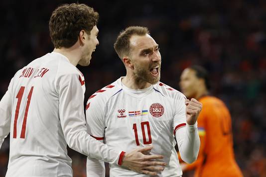 Christian Eriksen luistert zijn rentree op met een doelpunt.