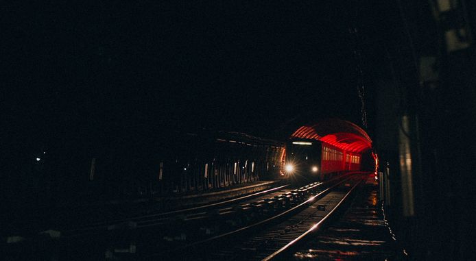 Comme une lumière au bout du tunnel