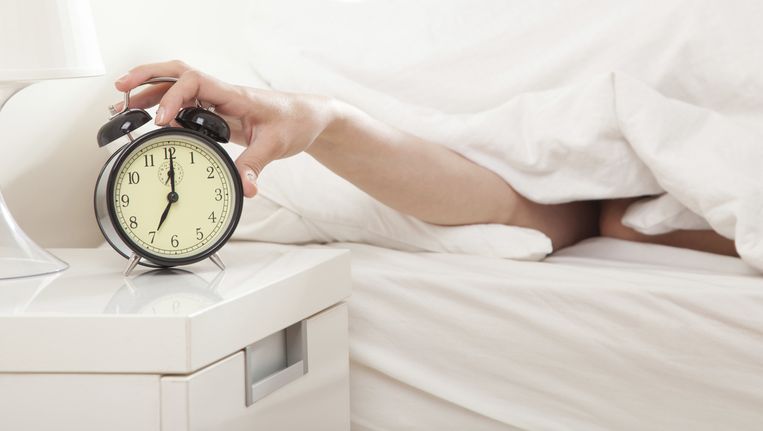 8 tips voor wie graag vroeger zou willen opstaan de morgen