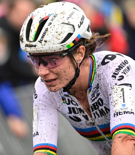 Mislopen WK mokerslag voor Vos: ‘Marianne is nog niet klaar met fietsen, maar zij moet de afweging maken’