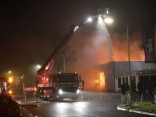 Pand van Picnic in Roosendaal verwoest door grote brand, schade ruim één miljoen euro