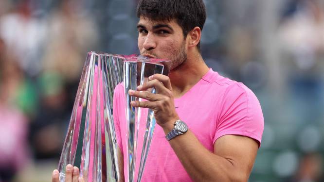 Carlos Alcaraz survole Indian Wells et redevient numéro 1 mondial