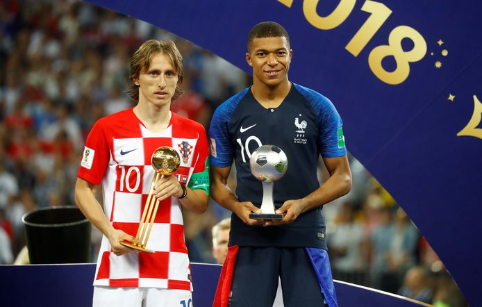 Modric Wint Gouden Bal Voor Beste Speler Wk Mbappe Grootste Talent Wk 2018 Bndestem Nl