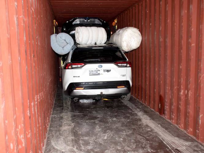 Dievenbende heeft het gemunt op Toyota RAV4’s, maar nu zitten negen verdachten in de cel: “Ze stonden al klaar om verscheept te worden”