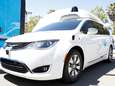 “Google introduceert volgende maand commerciële taxidienst zonder chauffeurs”<br>