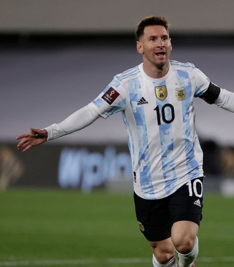 Magistrale Messi is na hattrick Pelé voorbij als topscorer Zuid-Amerika