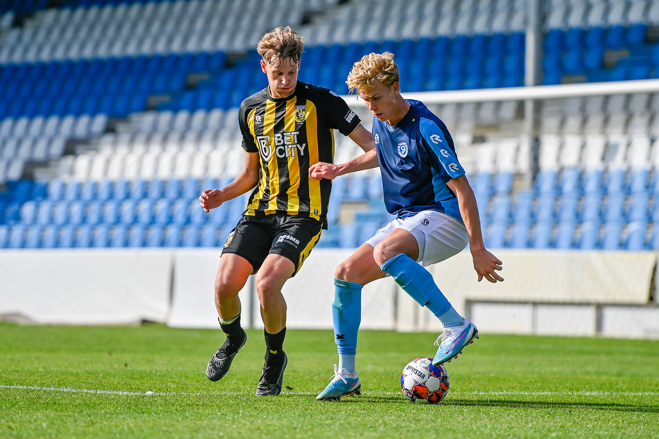 koploper-de-graafschap-o21-sleept-zege-voor-de-poorten-van-de-hel-weg