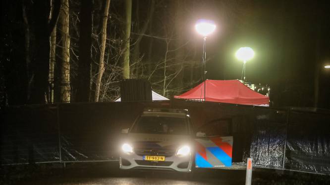 Overleden vrouw bij Apeldoorn mogelijk door misdrijf om het leven gebracht: Politie deelt foto