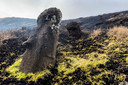 De moai op Paaseiland zijn ernstig beschadigd geraakt.