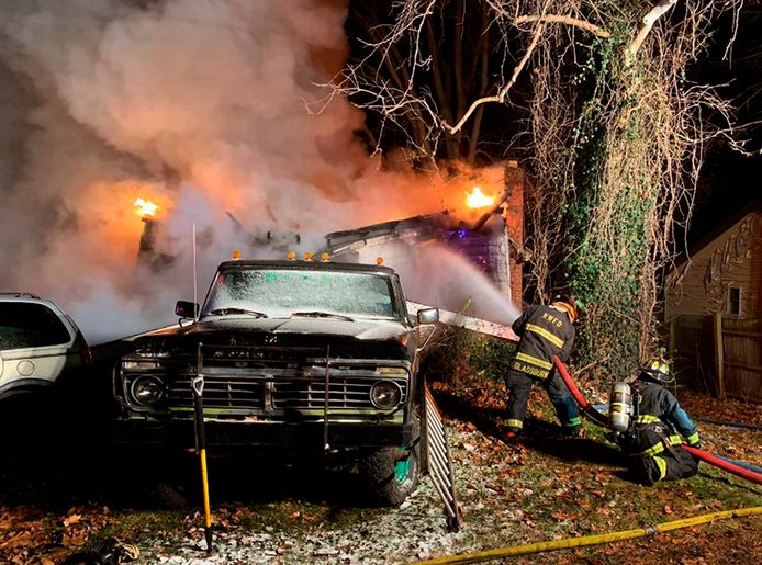 De brand brak ‘s nachts uit in een huis in de Amerikaanse staat Indiana.
