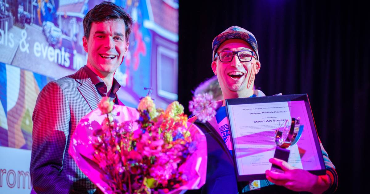 Egbert en Mano met Street Art Streets winnaar Deventer Promotieprijs