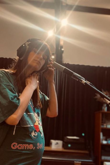Clara Luciani est enceinte de son premier enfant