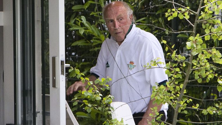 'Wonderdokter' Dick van Toorn overleden De Volkskrant