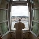 Paus Franciscus zet alle veel te grote ego’s in hun hemd