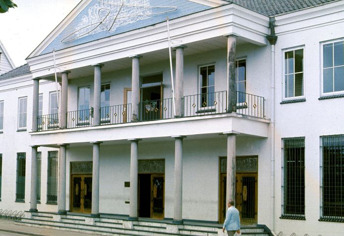 De Centrale Bank Suriname aan de Waterkant te Paramaribo.