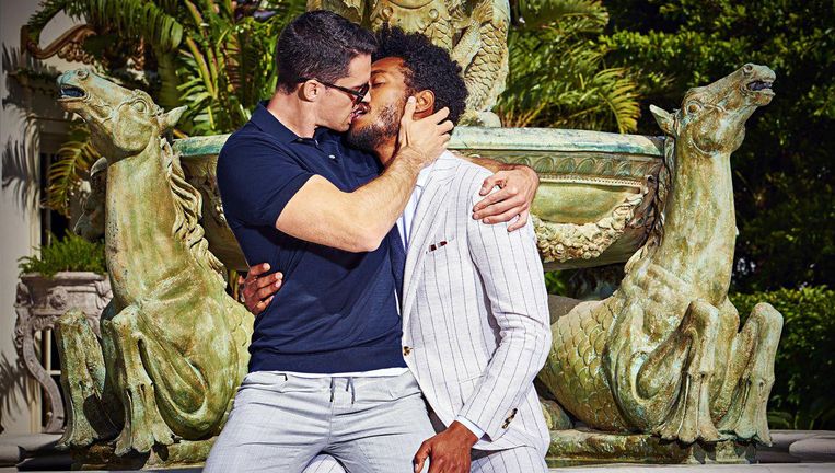 De 'taboedoorbrekende' foto. Beeld Suitsupply