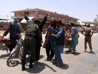 Mijn voor veiligheidstroepen doet bus ontploffen in Afghanistan: vooral vrouwen en kinderen bij slachtoffers