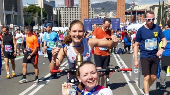 Na wereldrecord rolstoelmarathon verpulverd te hebben, droomt Lotte (27) verder: “Ironman in Hawaï, het Kanaal overzwemmen... De lijst is nog lang”