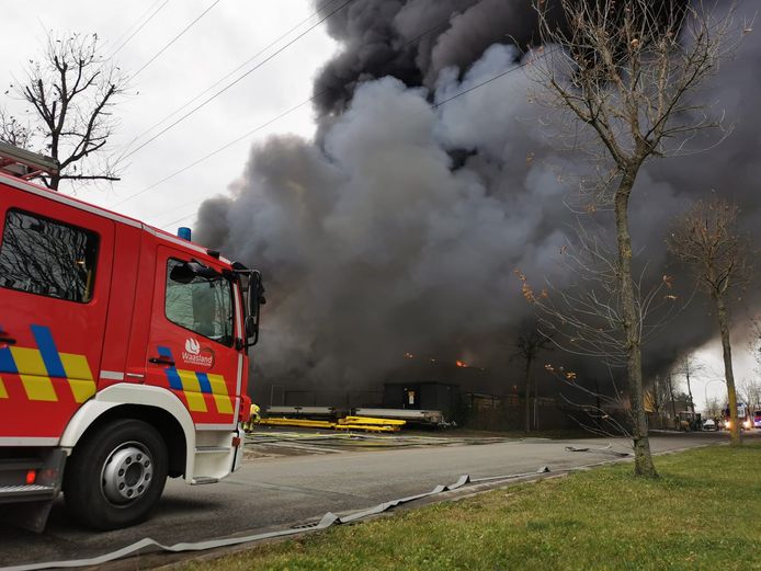 Er is brand uitgebroken bij een bedrijf in industriezone TTS.