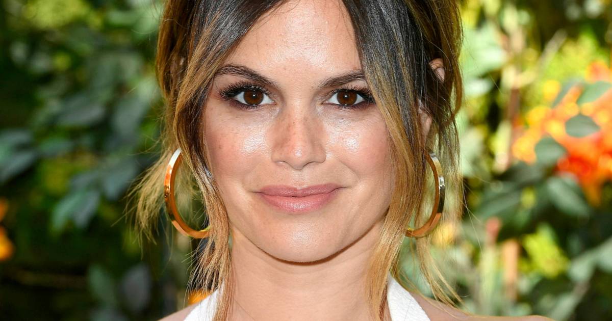 Rachel Bilson rivela una scoperta scioccante: “Non ho avuto il mio primo orgasmo attraverso il sesso fino all’età di 38 anni” |  celebrità