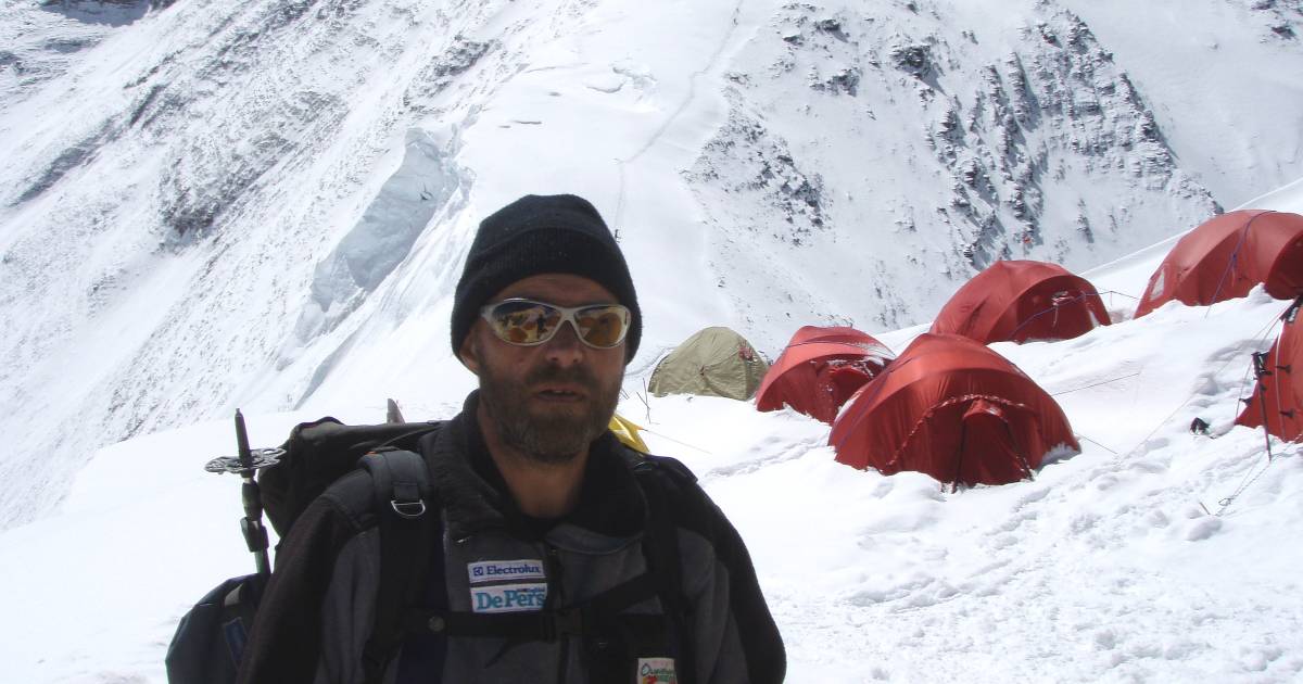 Veelbesproken Dood Van Sherpa Brengt Alpinist Werner Terug Naar Zijn Eigen Mount Everest 