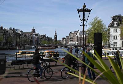 “Zone interdite”: Amsterdam prend une décision radicale pour lutter contre le surtourisme