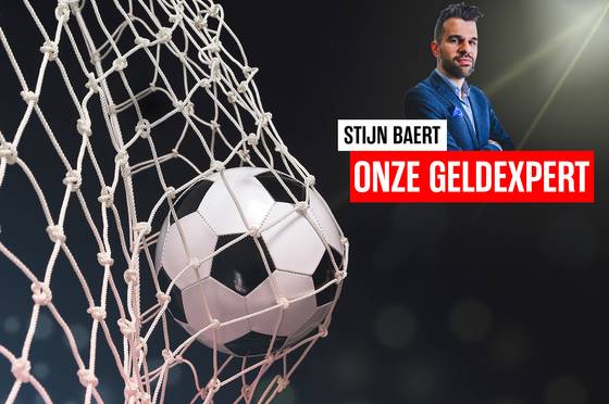 Topvoetballer met 3 miljoen euro jaarloon betaalt minder sociale bijdragen dan arbeider: “Dit is politiek niet langer verdedigbaar”