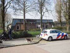 Grote brand treft jongerencentrum in voormalig schoolgebouw Renkum, politie start onderzoek