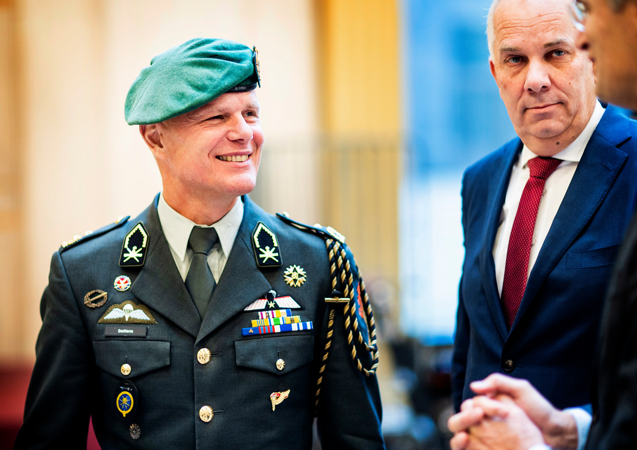 Generaal-majoor Jan Swillens, baas van de MIlitaire Inlichtingen- en Veiligheidsdienst (MIVD).