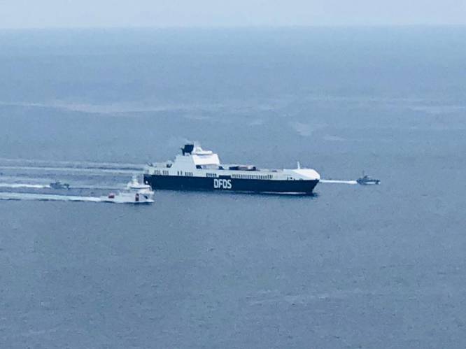 KIJK. Beelden tonen hoe Italiaanse mariniers kaping van vrachtschip beëindigen 