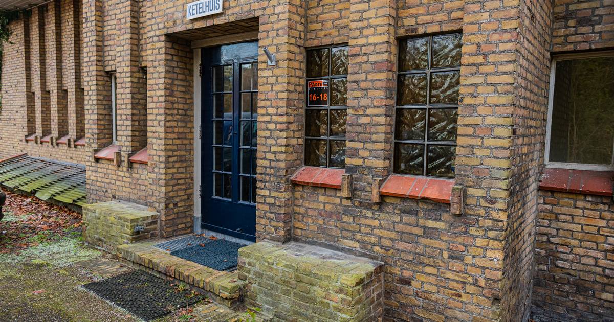 Kringloopwinkel opent in pand op Willem Arntszhoeve in Den Dolder als eerste stap naar nieuw leven v