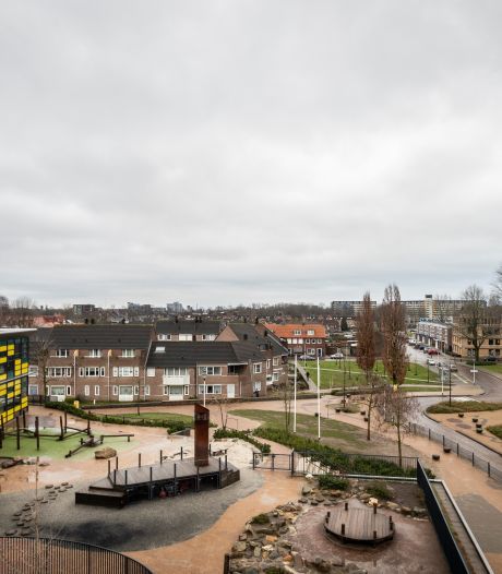 ‘Echte volkswijk’ Helmond-West landelijk koploper met jongeren die risico lopen op criminele carrière: ‘Het is urgent’ 