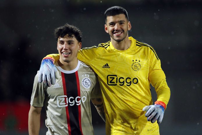 Wereldkampioen Gerónimo Rulli tevreden na Ajax-debuut: ‘Ik mag mijn ...