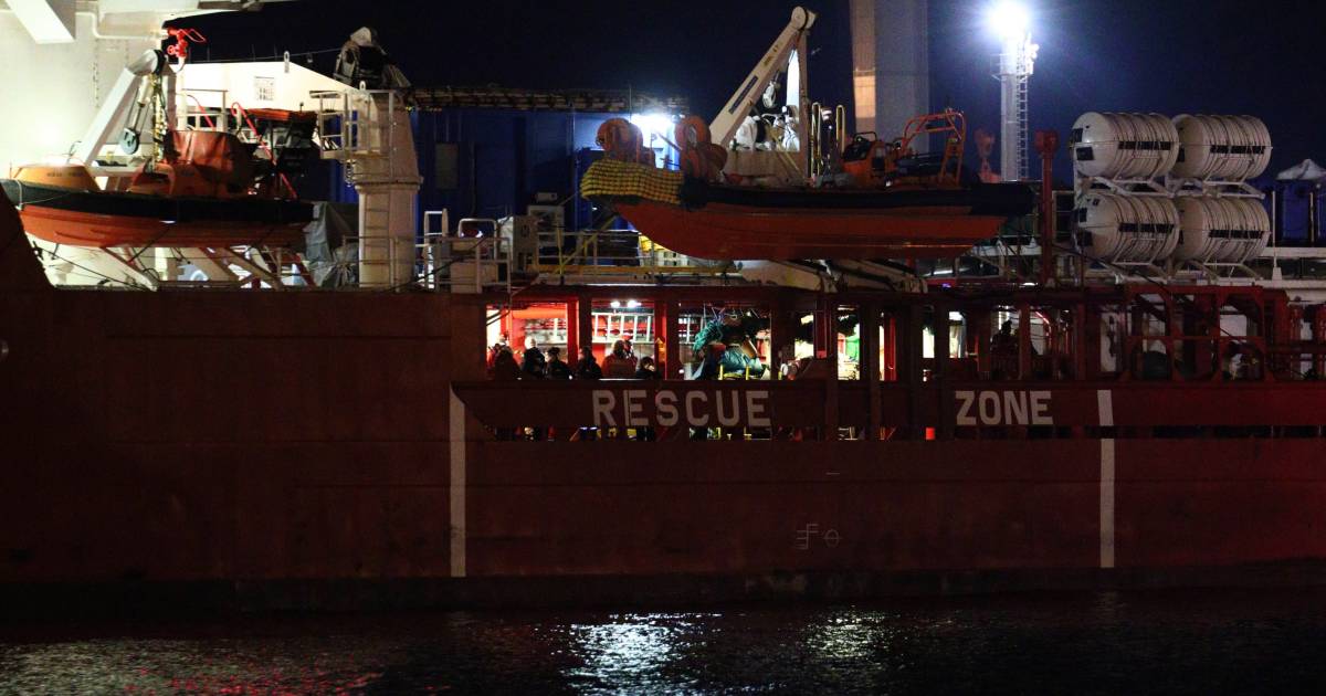A causa delle “molestie” del governo italiano, le navi richiedenti asilo devono navigare sempre più a nord |  All’estero