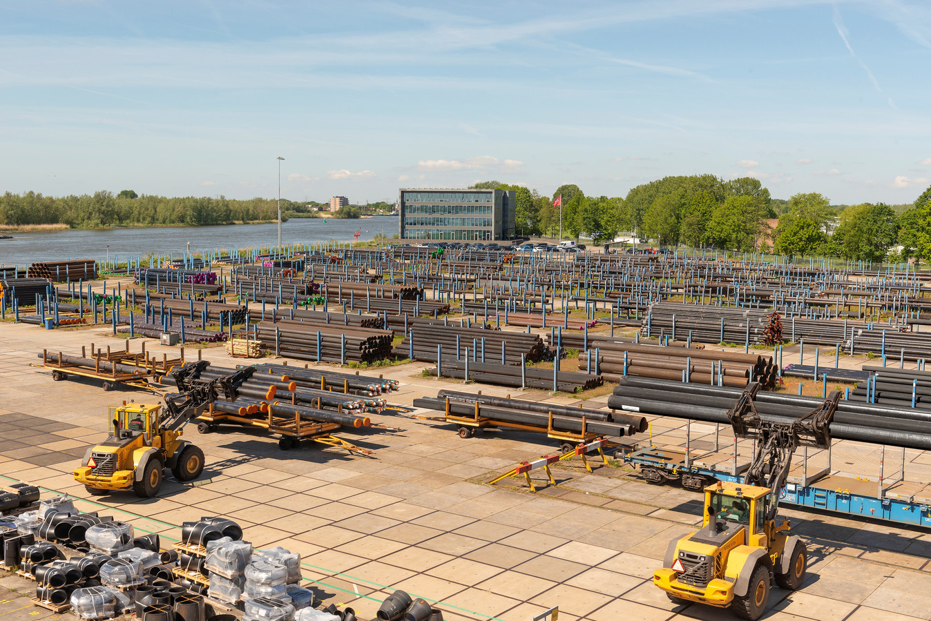 Van leeuwen buizen boekt meer winst foto ad nl