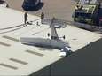 Piloot lichtgewond nadat vliegtuigje op hangar crasht in VS