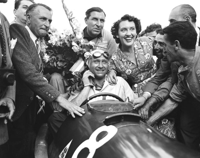 Fangio werd wereldkampioen Formule 1 in 1951, 1954, 1955, 1956 en 1957.