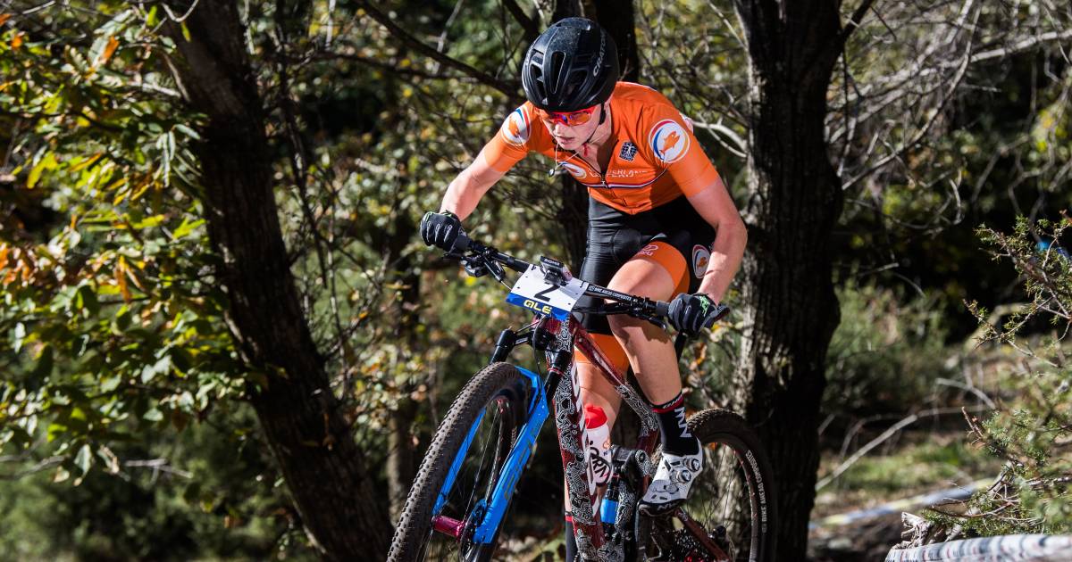LIVE | Terpstra en Tauber maken zich klaar voor MTB-race ...