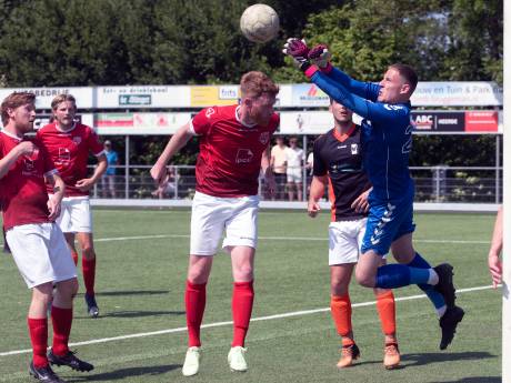 Wijhe komt tekort voor de tweede klasse en moet zijn meerdere erkennen in Lemelerveld