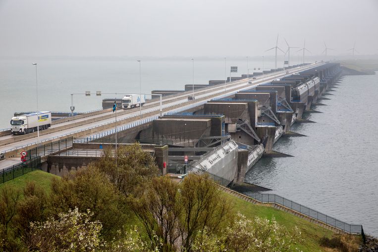 Nederland zit opnieuw de Duitse trekvissen in de weg - Volkskrant
