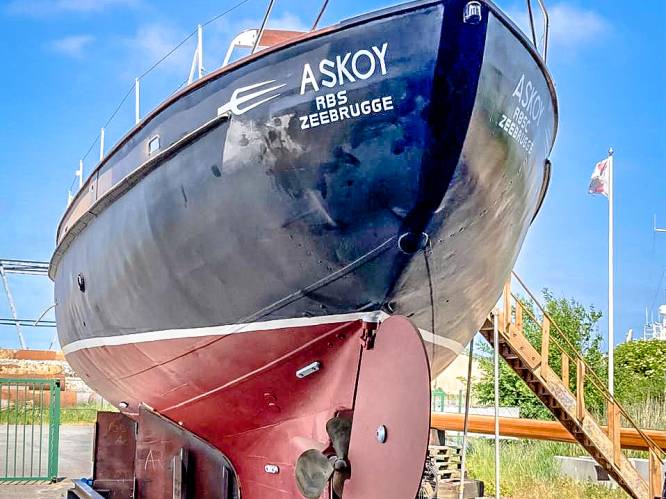 Gerestaureerd schip van Jacques Brel komt na 8 jaar voor het eerst buiten: “Tewaterlating is nu erg dichtbij”