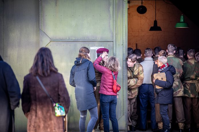 bezoek aan de filmset van De Slag om de Schelde in Sint-Truiden