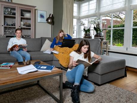 Drie kandidaten in één gezin in Mierlo: samen maar toch alleen examen doen
