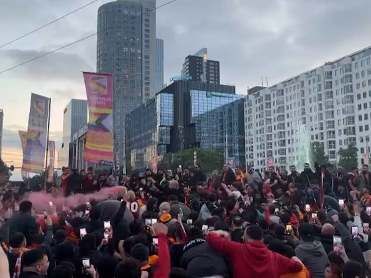 Feestvreugde op Hofplein na kampioenschap Galatasaray